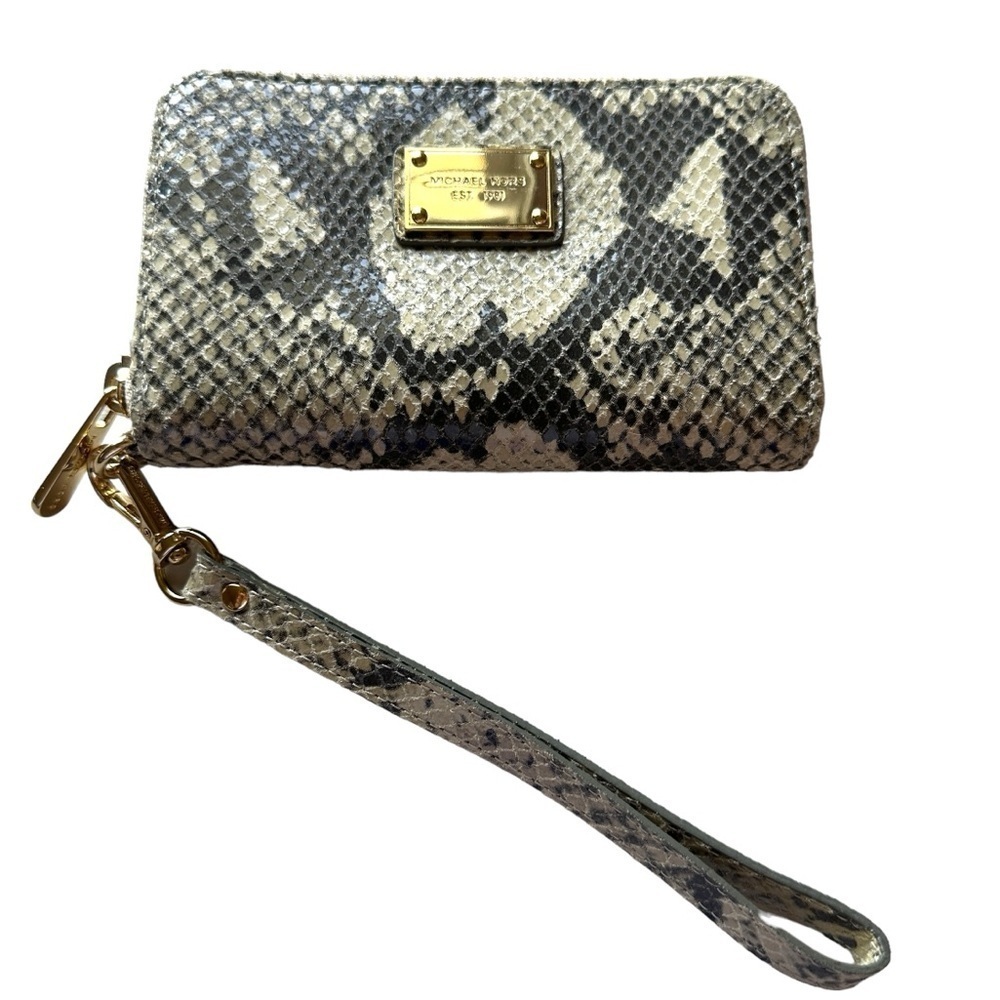 Michael Kors Embossed Leather Jet Set Zip Around Wristlet Wallet